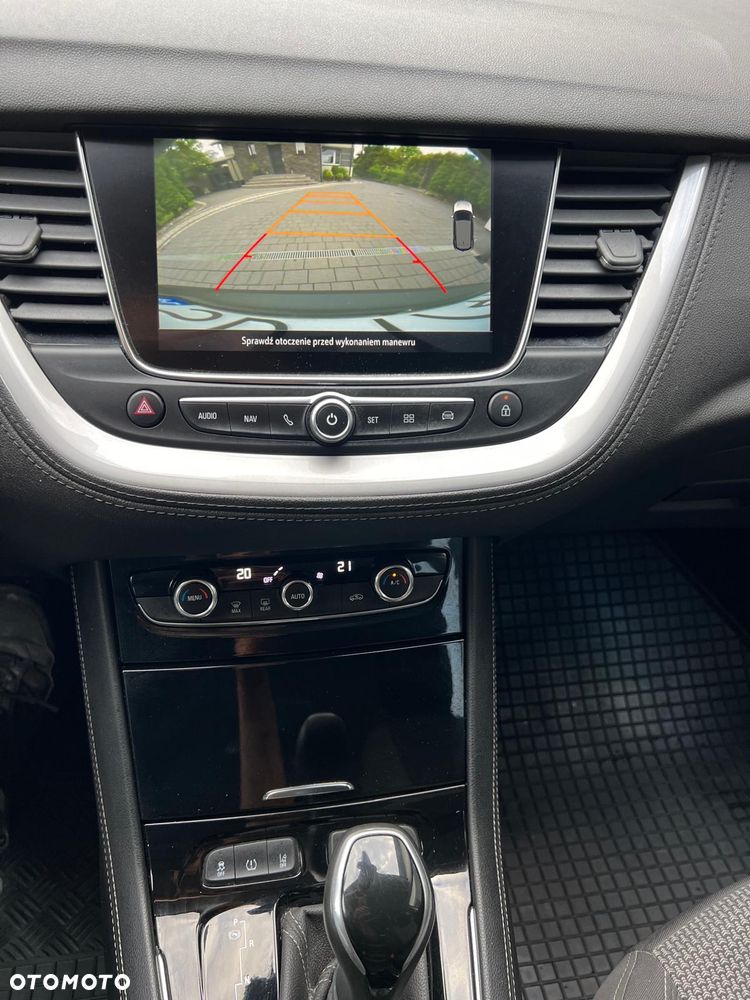 Opel Grandland X 1.5 CDTI Design&Tech S&S - 17