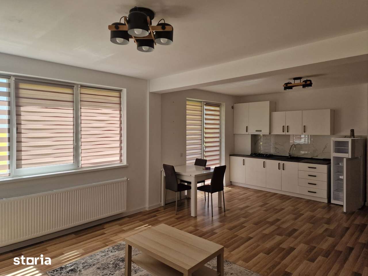 De vanzare , ap. 3 camere , decomandat etaj 1 - Sf.ilie-Suceava — fotografia 1