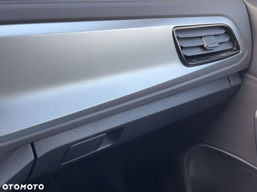 Volkswagen T-Roc 1.5 TSI Life DSG - 34