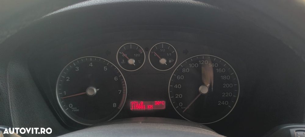 Ford Focus - 18