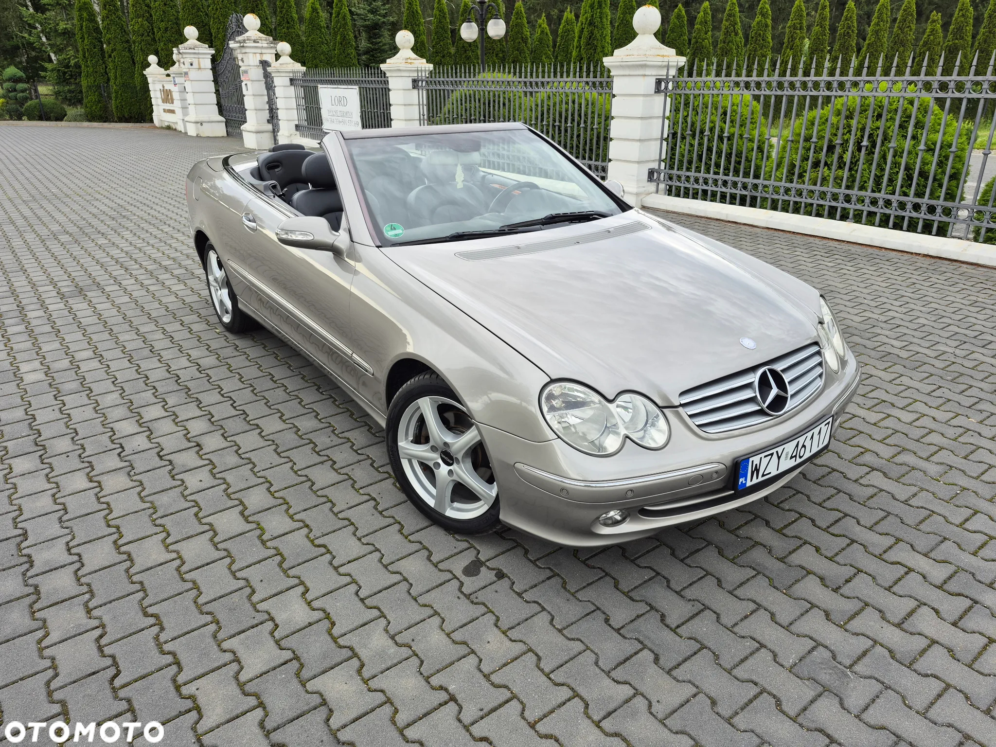Mercedes-Benz CLK Coupe 200 Kompressor Automatik Elegance - 2