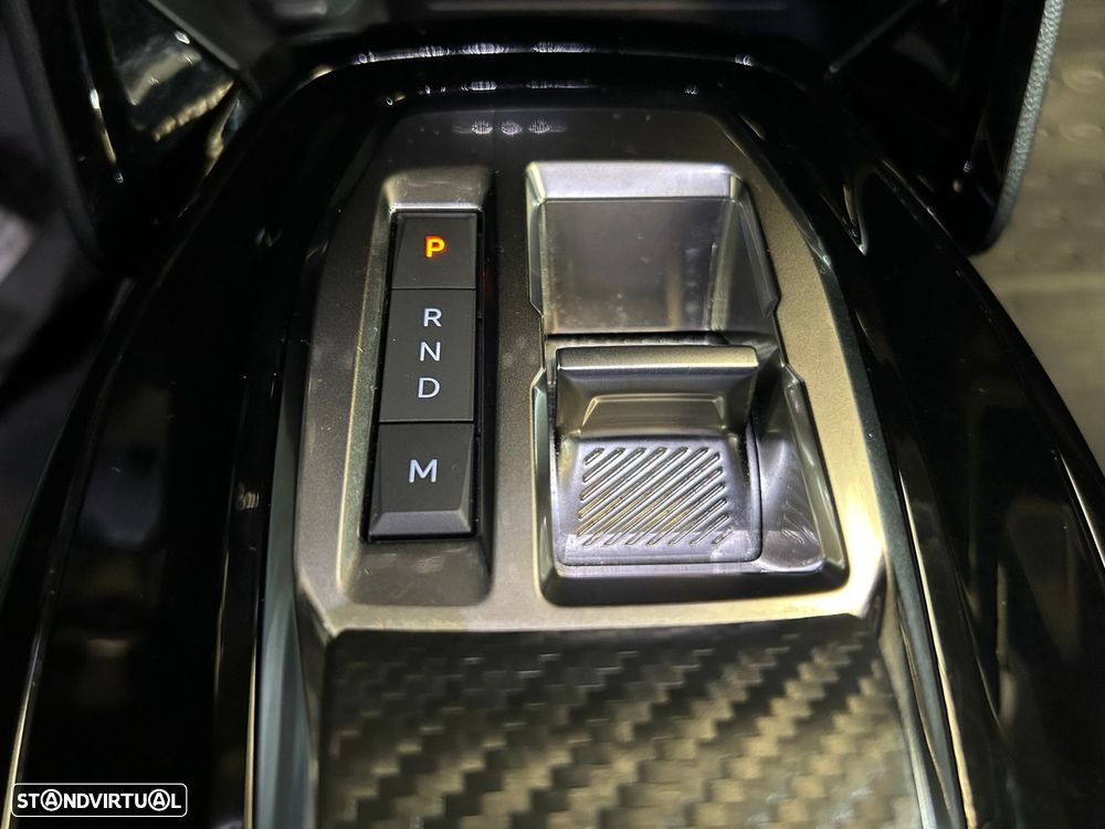 Peugeot 2008 1.2 Hybrid Allure e-DCS6 - 31
