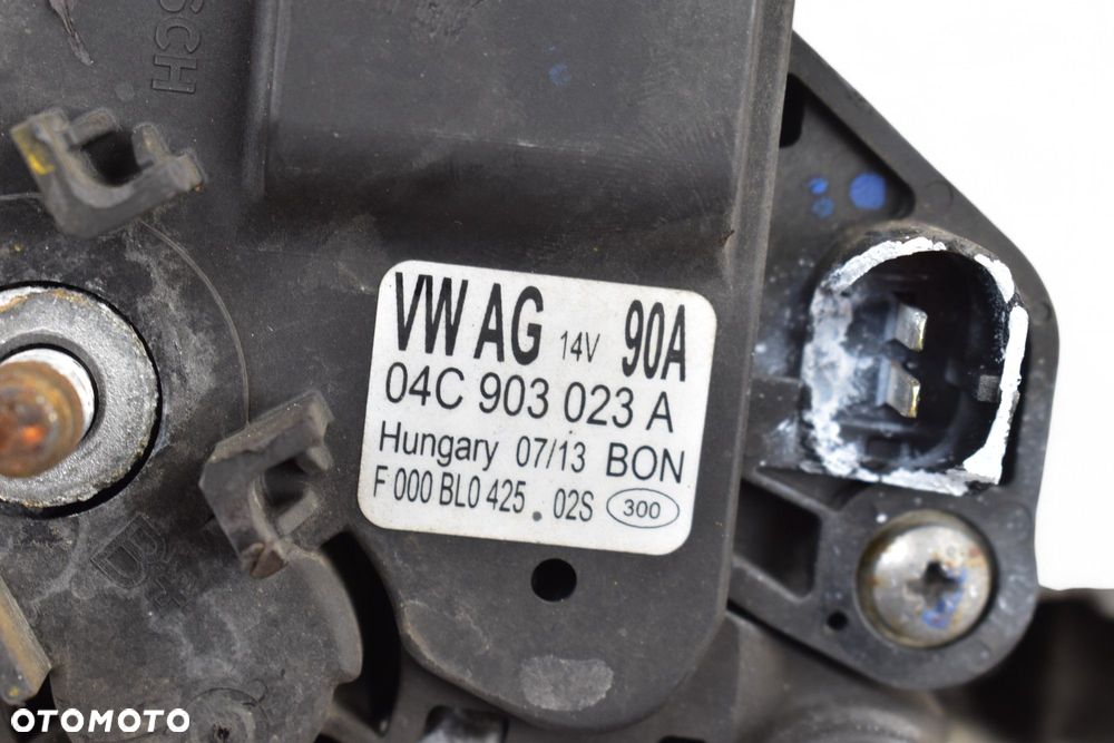 Alternator VOLKSWAGEN UP! SKODA CITIGO 1.0 MPI 04C903023A - 10
