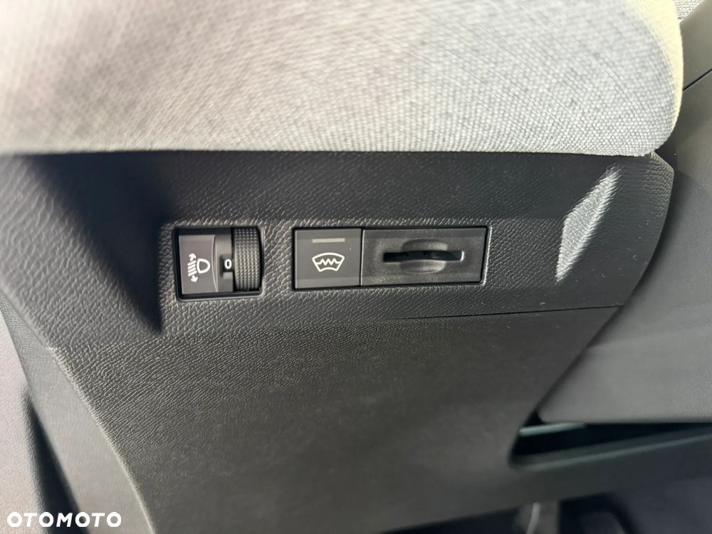 Citroën C5 Aircross 1.2 mHEV You eDCT6 - 28