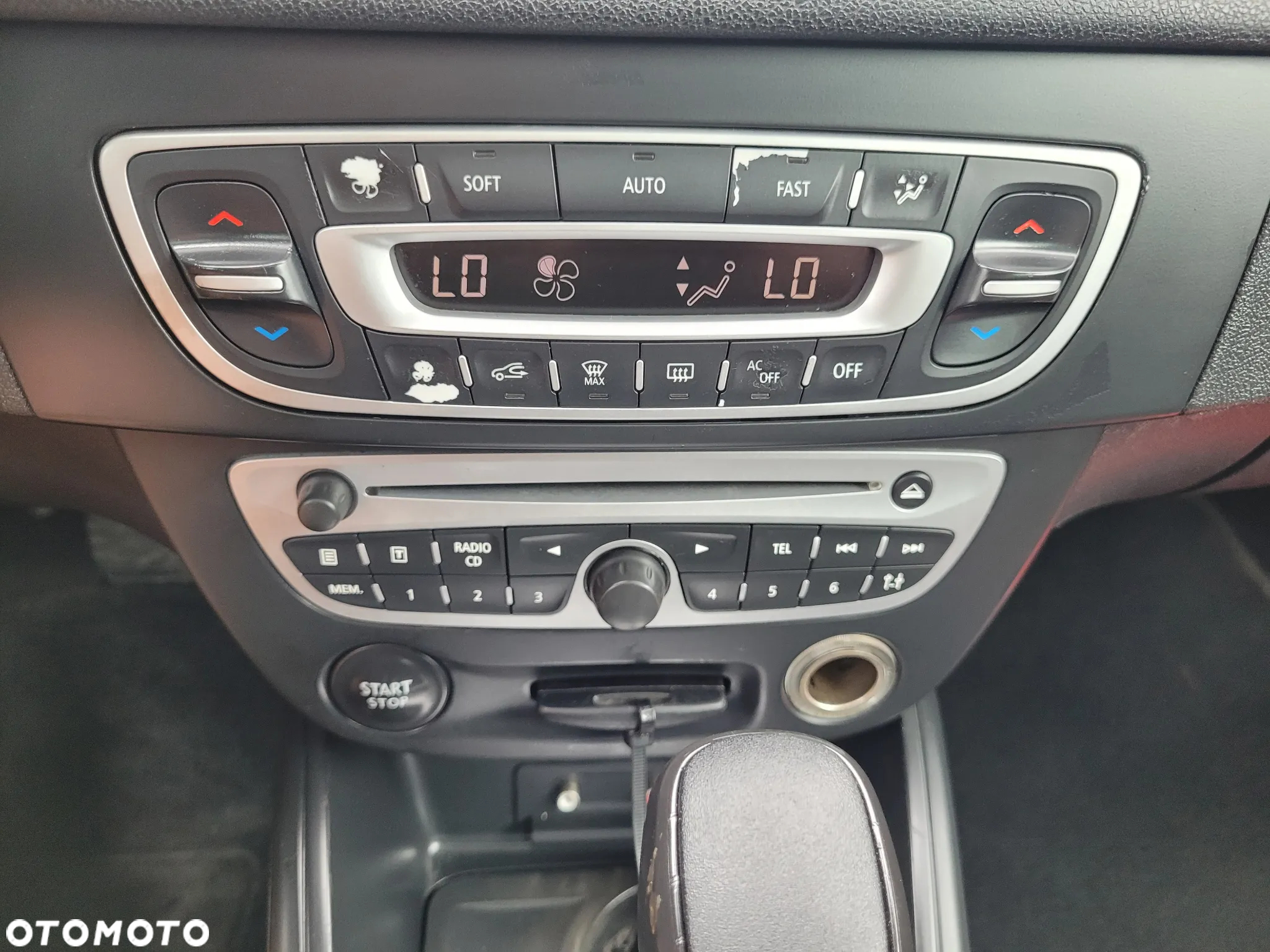 Renault Megane dCi 110 FAP EDC LIMITED - 4
