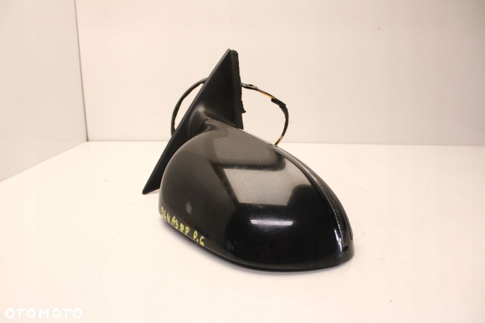 audi a3 8p lift sportback 5d 08r- lusterko prawe zewnętrzne 6 pinów lz9y - 2