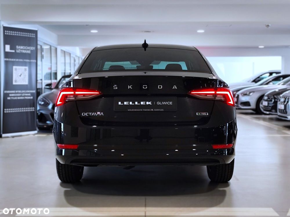 Skoda Octavia - 4