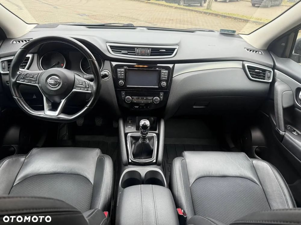 Nissan Qashqai 1.6 DCi 4x4 Tekna EU6 - 12