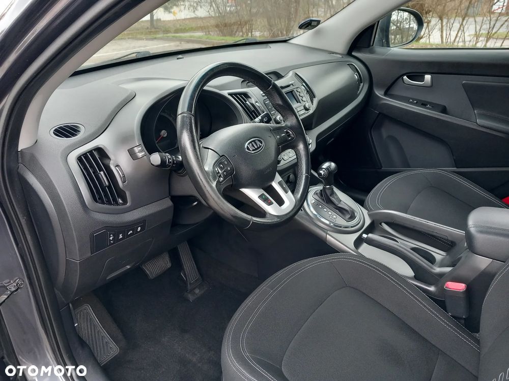 Kia Sportage 2.0 CVVT 4WD Automatik Vision - 14