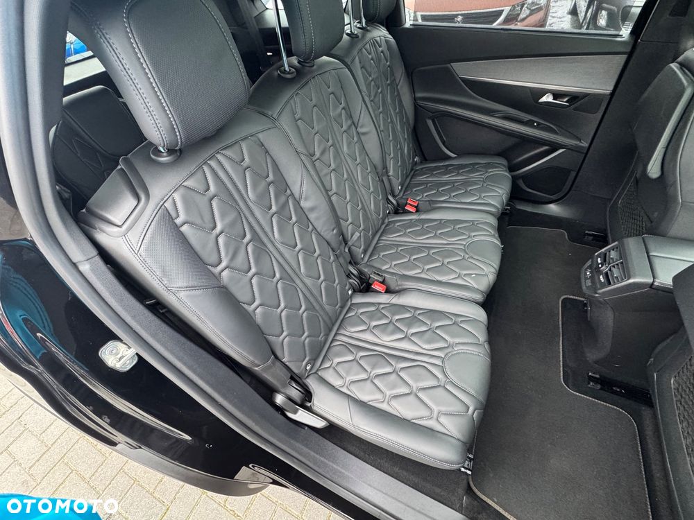 Peugeot 5008 2.0 BlueHDI GT S&S EAT8 - 36