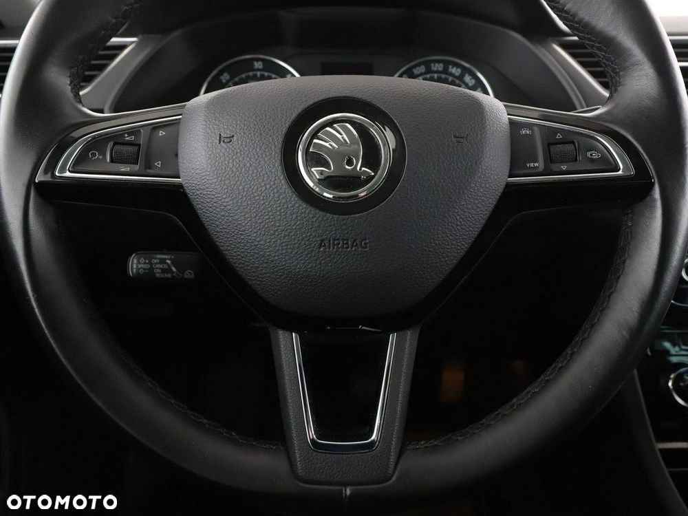 Skoda Superb 2.0 TDI 4x4 Ambition DSG - 21