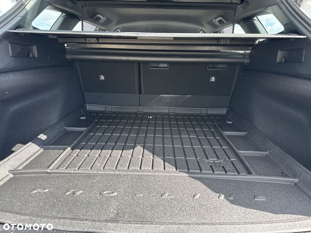 Toyota Corolla 1.8 Hybrid Comfort - 11