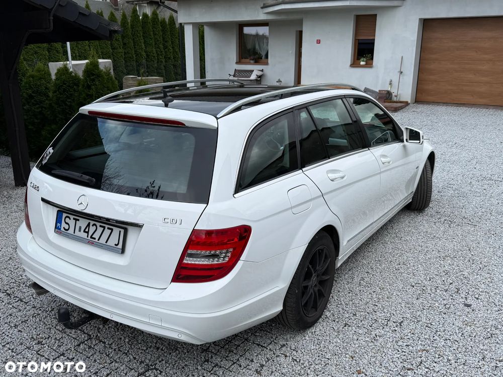 Mercedes-Benz Klasa C 220 T CDI DPF (BlueEFFICIENCY) 7G-TRONIC Avantgarde - 5