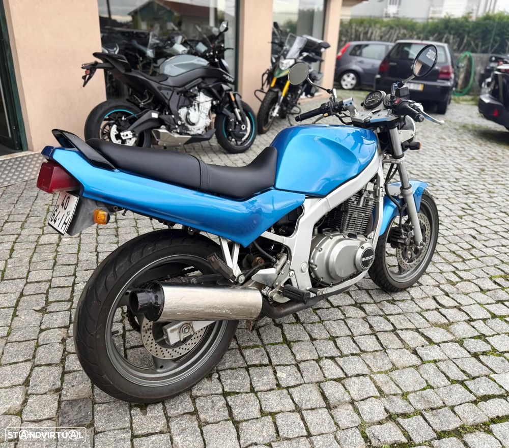 Suzuki GN 500 Naked - 2