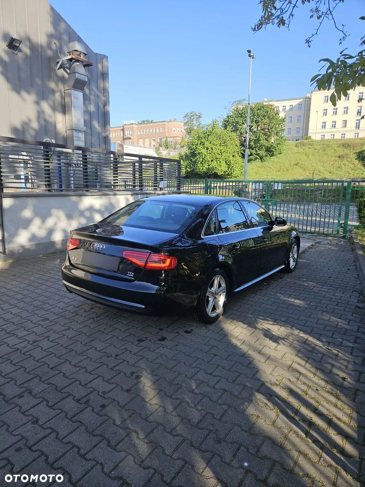 Audi A4 Limousine 2.0 TDI Quattro - 6