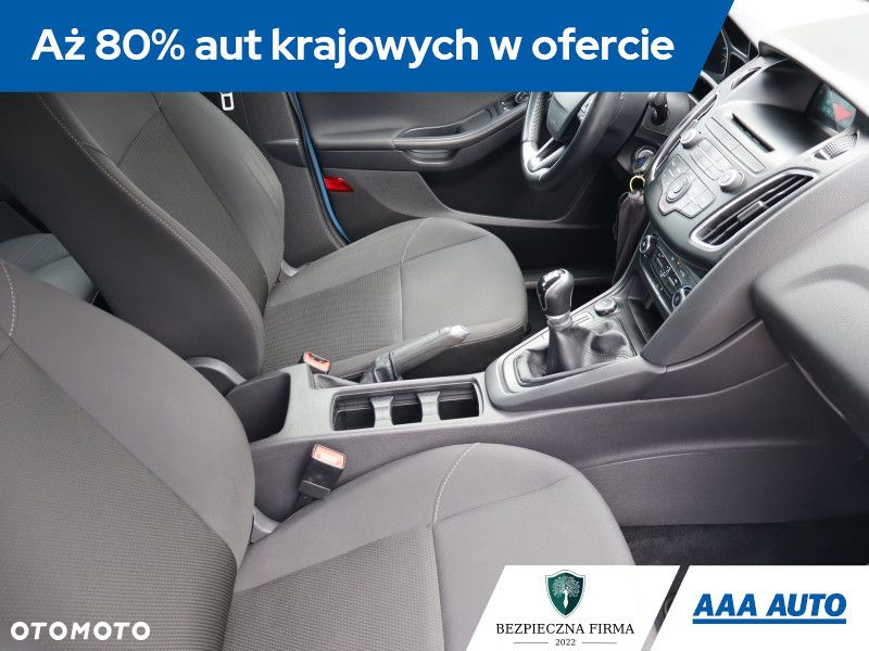 Ford Focus - 10