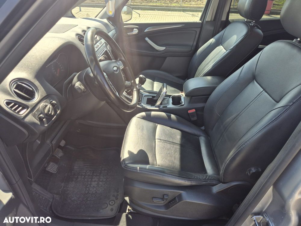 Ford S-Max 2.0 TDCi Titanium - 8