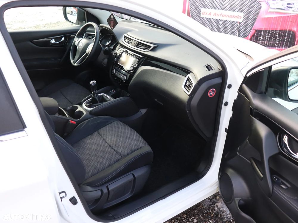 Nissan Qashqai 1.5 DCI TEKNA+ - 4
