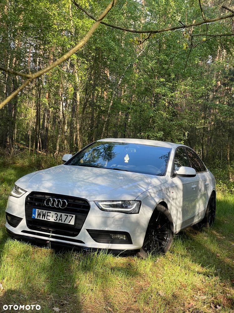 Audi A4 Limousine - 3