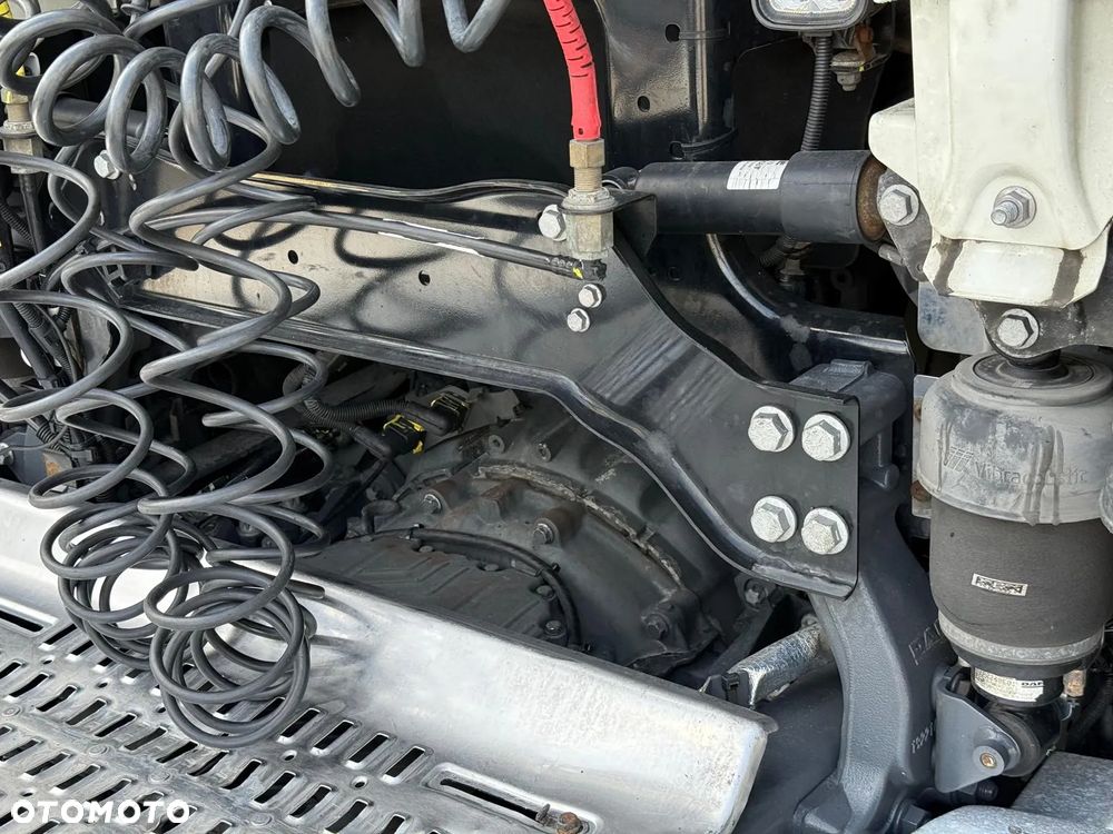 DAF XF106 480 Super Space Cab - 12