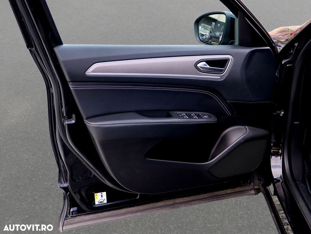 Renault Arkana E-TECH 145 Techno - 12