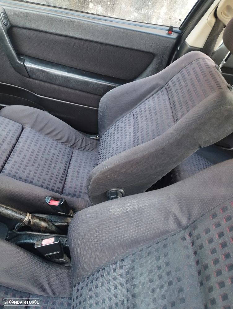 Opel Astra 1.4i 16V Sport - 4