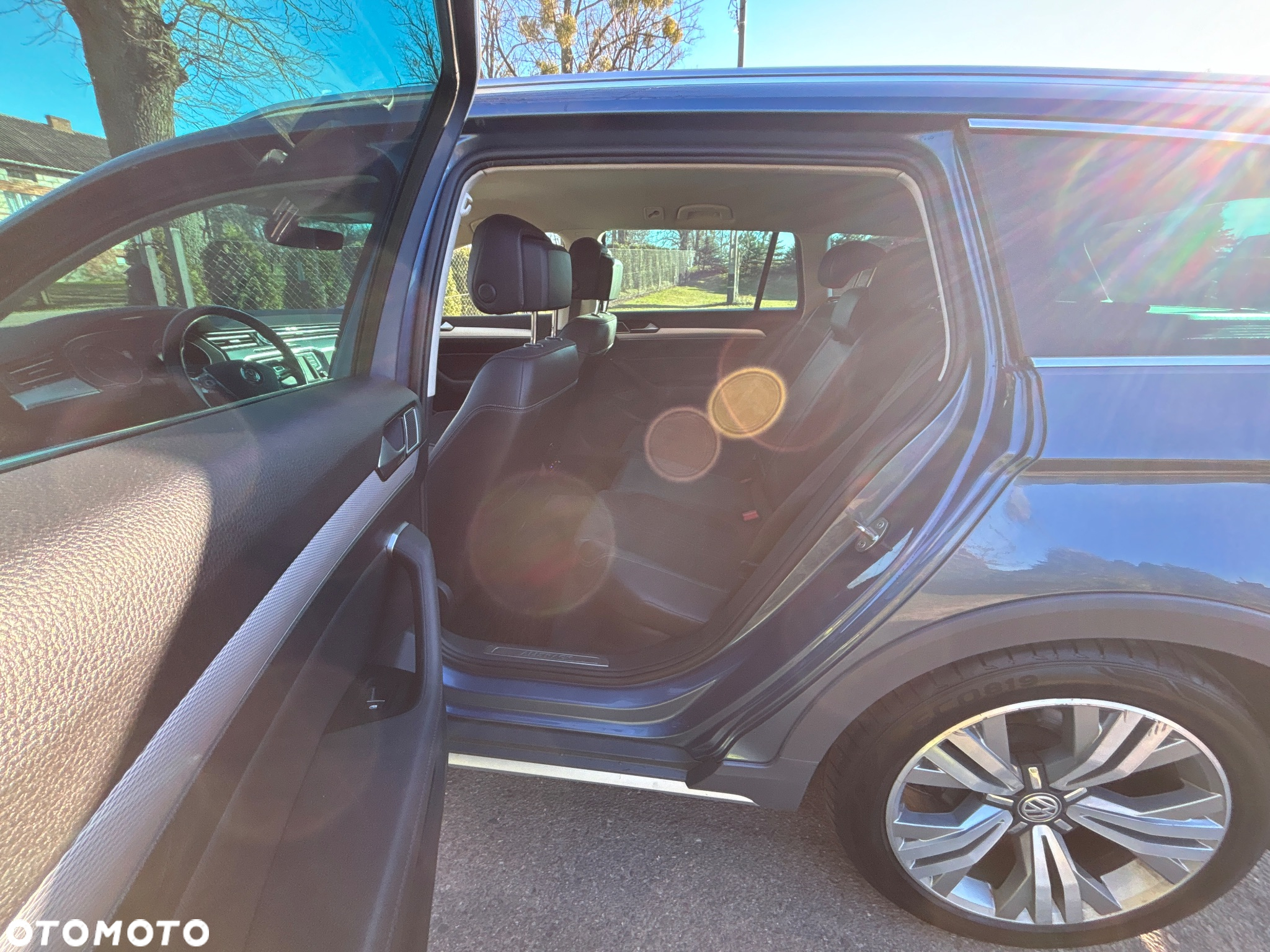 Volkswagen Passat Alltrack 2.0 TDI SCR 4Motion DSG - 13