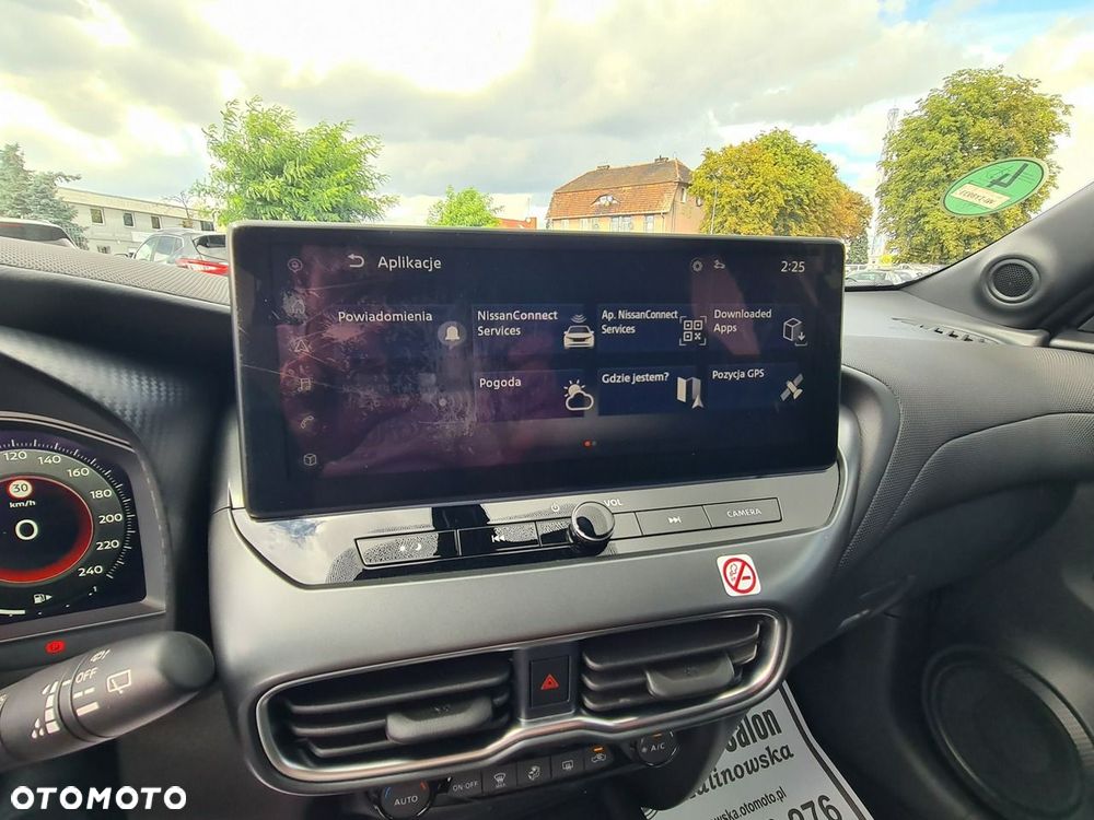 Nissan Juke 1.0 DIG-T N-Connecta - 17
