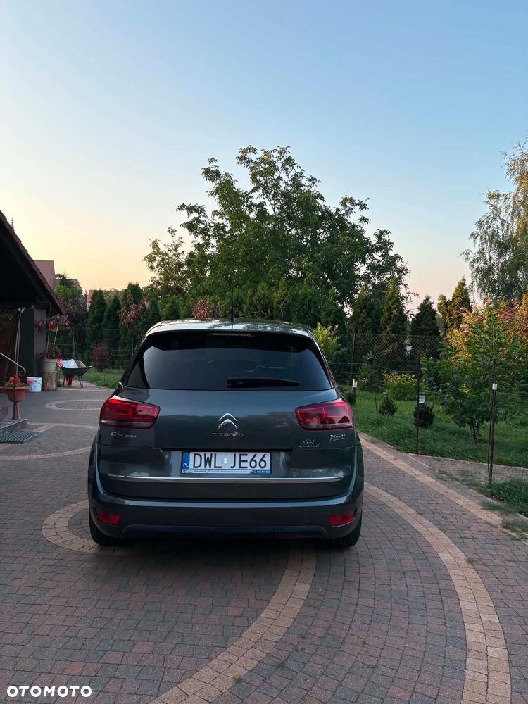 Citroën C4 Picasso - 10