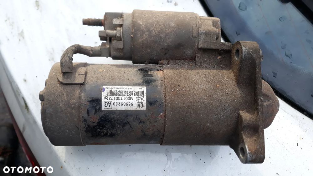 Rozrusznik Opel Insignia Astra J Zafira B 2.0 cdti 55585238 M001t30173 - 1