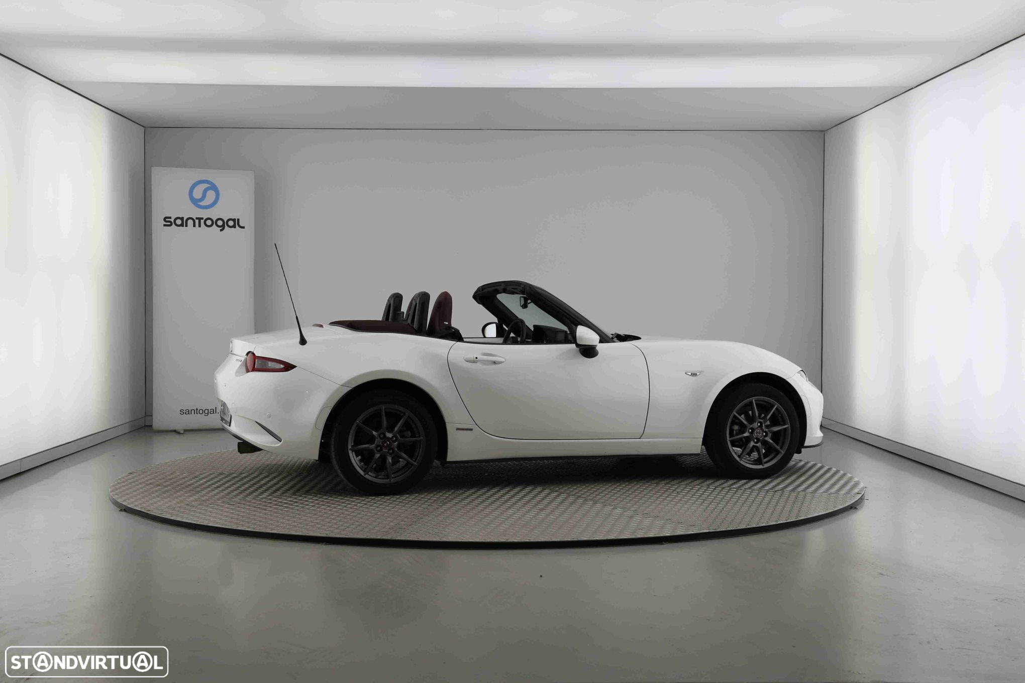 Mazda MX-5 1.5 RF Sky-G Excellence Navi Tan Leather - 3