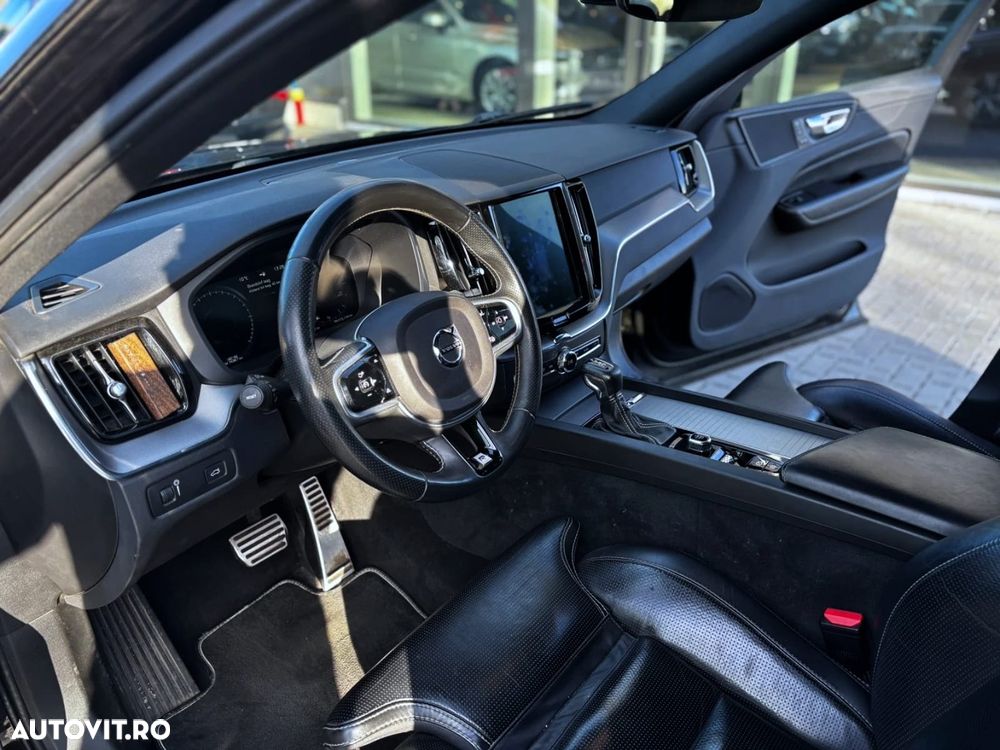 Volvo XC 60 D4 AWD Geartronic RDesign - 5