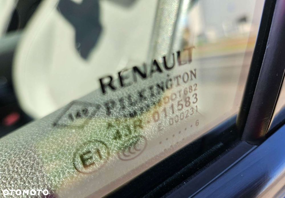 Renault Captur - 13