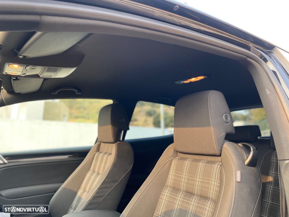 VW Golf 2.0 TDi GTD - 20