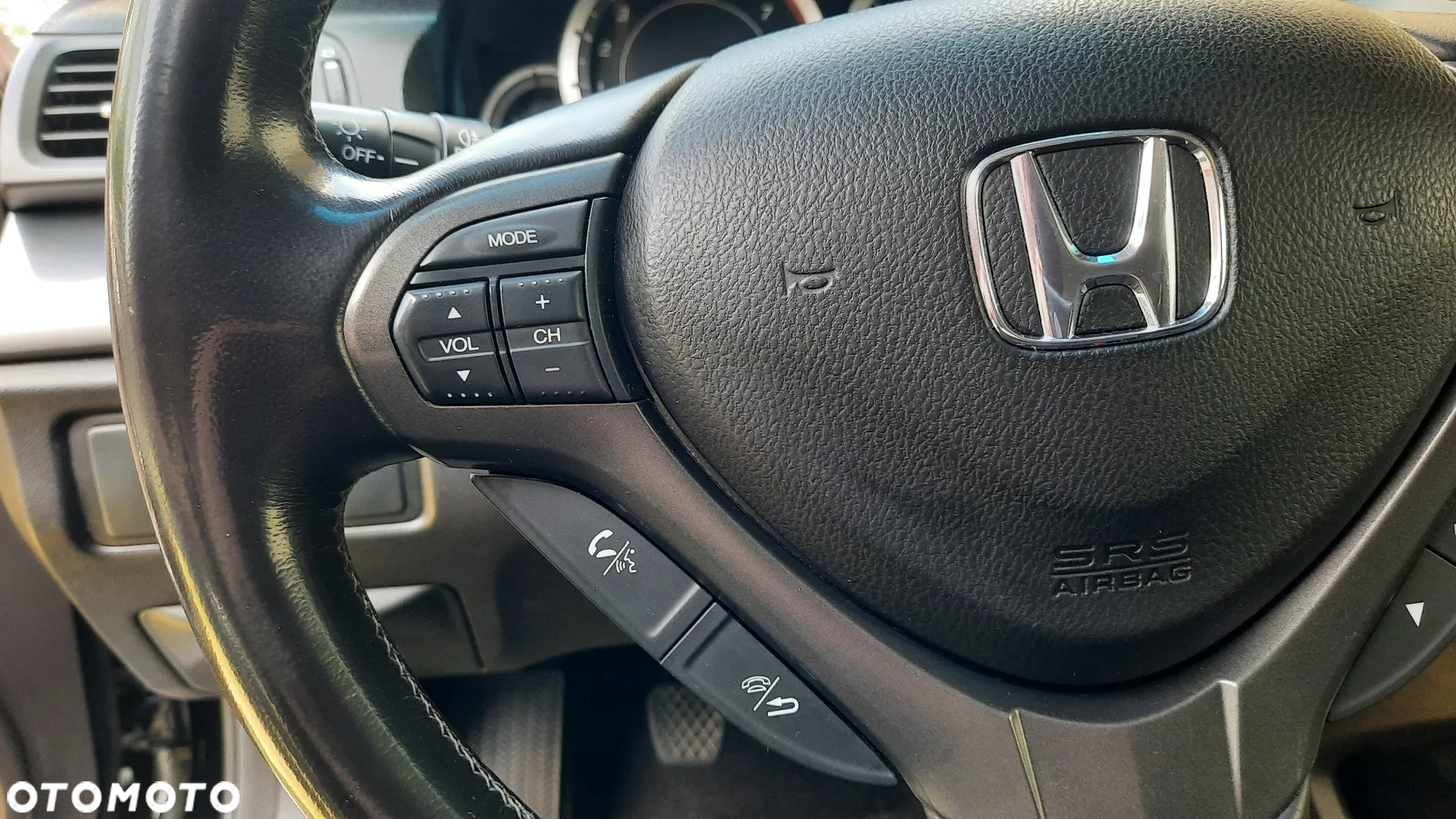 Honda Accord 2.0 Lifestyle - 13