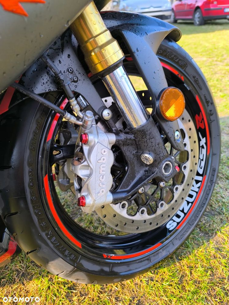 Suzuki GSX-R - 11