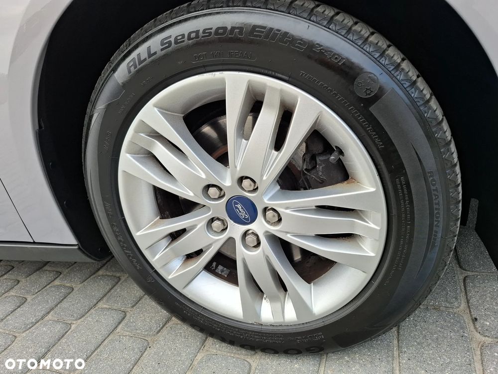 Ford Focus 1.6 Gold X (Trend) - 23