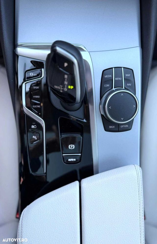 BMW Seria 5 - 25