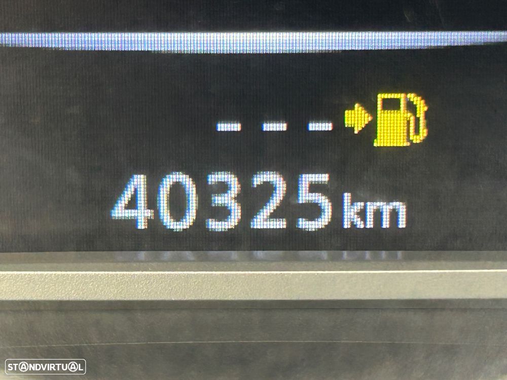 Nissan Micra 0.9 IG-T N-Connecta S/S - 4