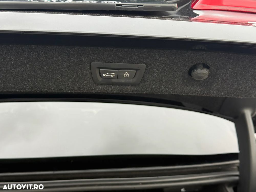 BMW Seria 5 525d Aut. Sport Line - 28