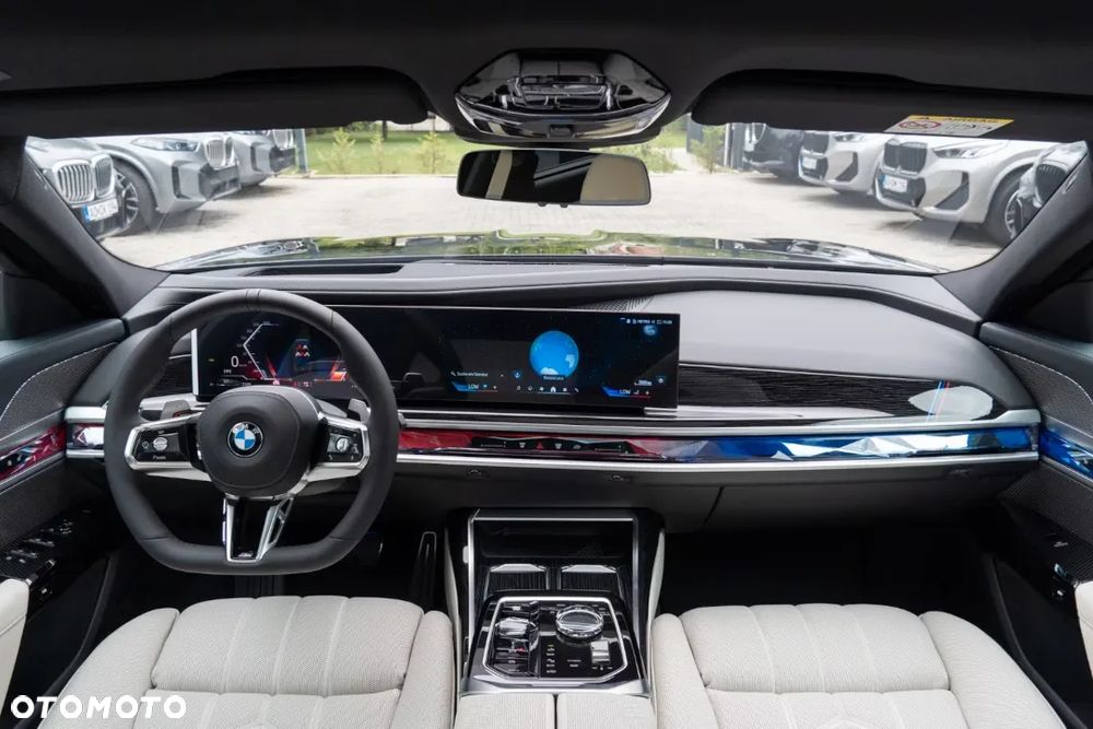 BMW Seria 7 - 21