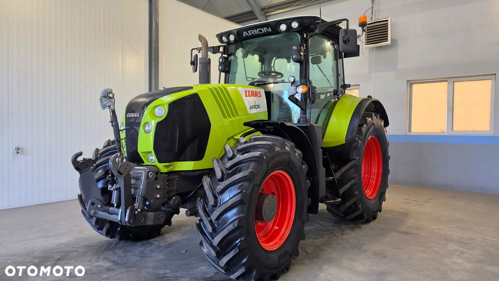 Claas Arion 640 CIS Bardzo Ładny Arion 620 7530 Premium 818 Vario Puma 6830Premium 716 Vario 818 Vario 6190R 6175M - 10