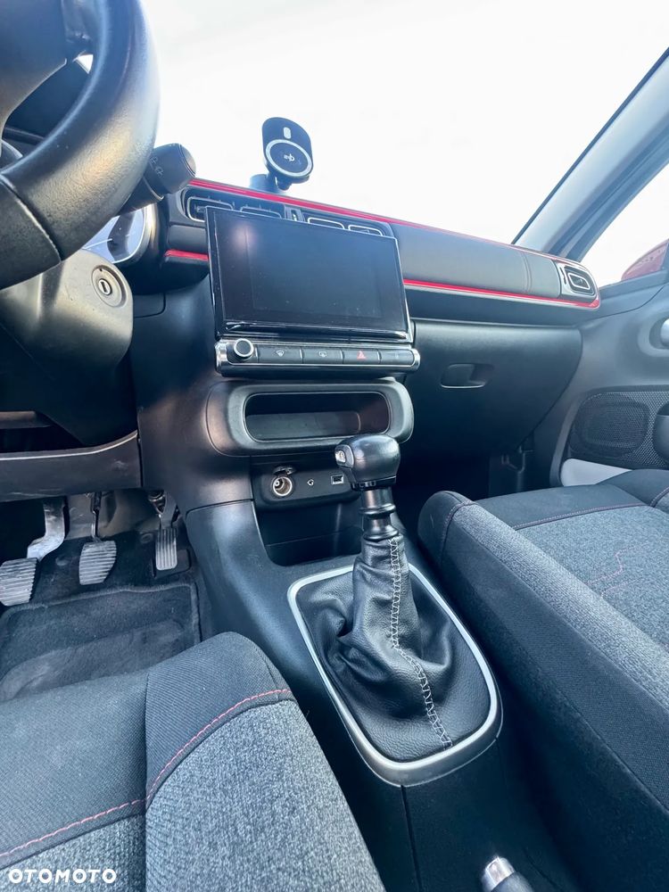 Citroën C3 1.2 PureTech Shine S&S - 9