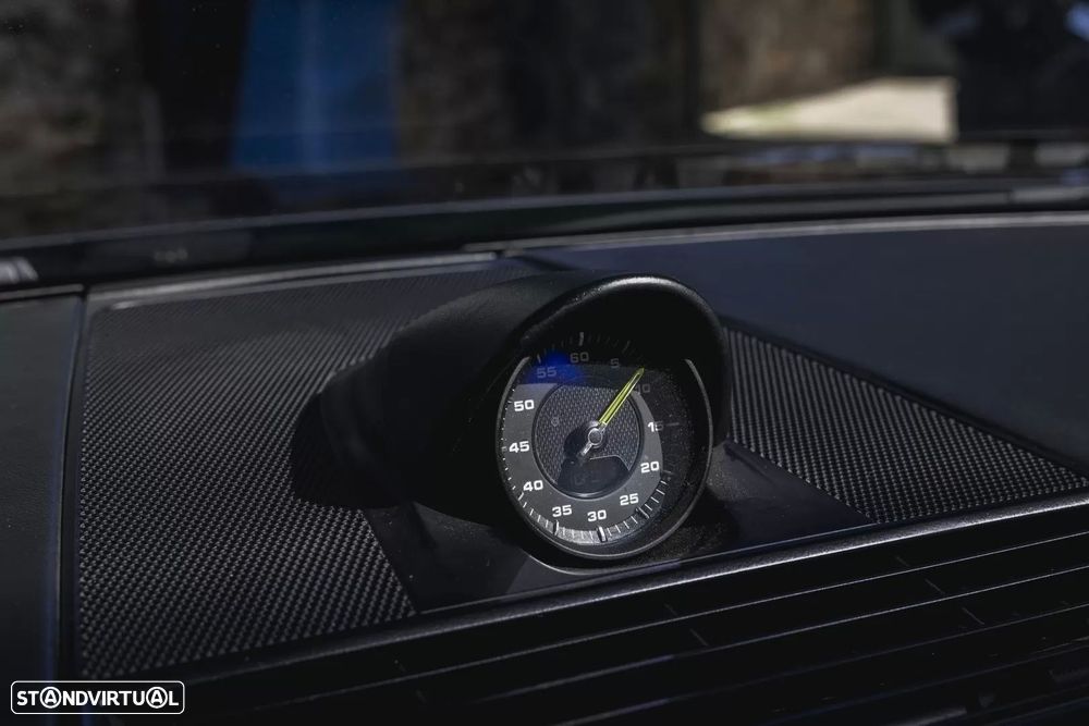Porsche Panamera 4 E-Hybrid - 22