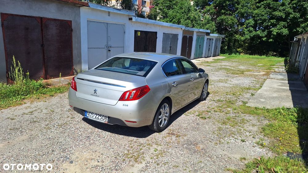 Peugeot 508 HDi FAP 140 Allure - 12
