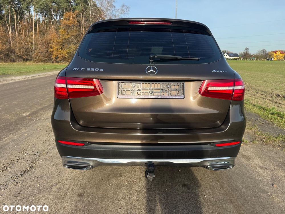 Mercedes-Benz GLC 350 d 4Matic 9G-TRONIC Exclusive - 4