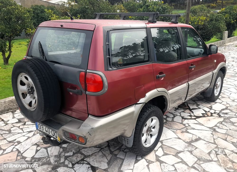 Nissan Terrano II 2.7 TDi Luxury - 8