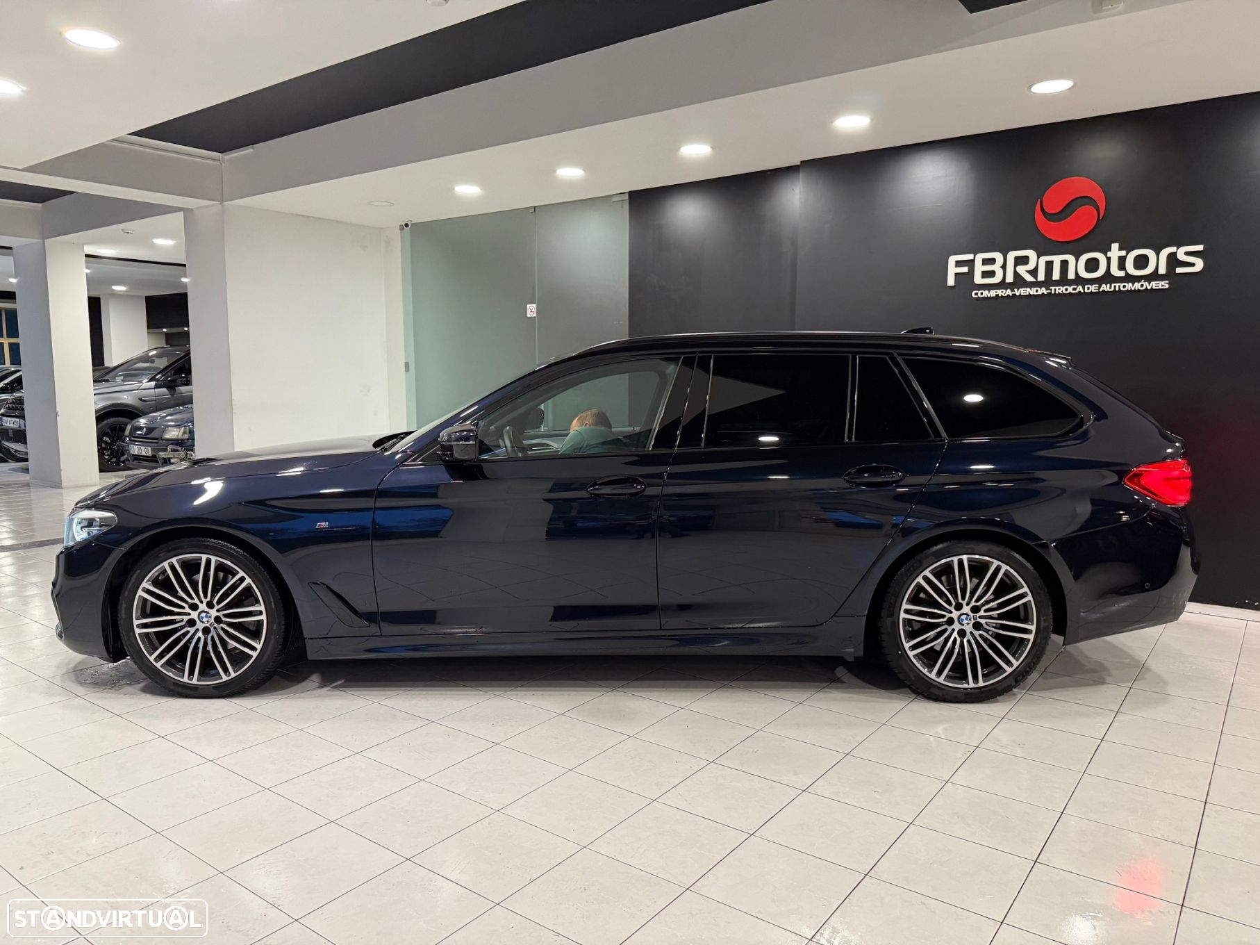 BMW 520 d Touring Aut. M Sport Edition - 4