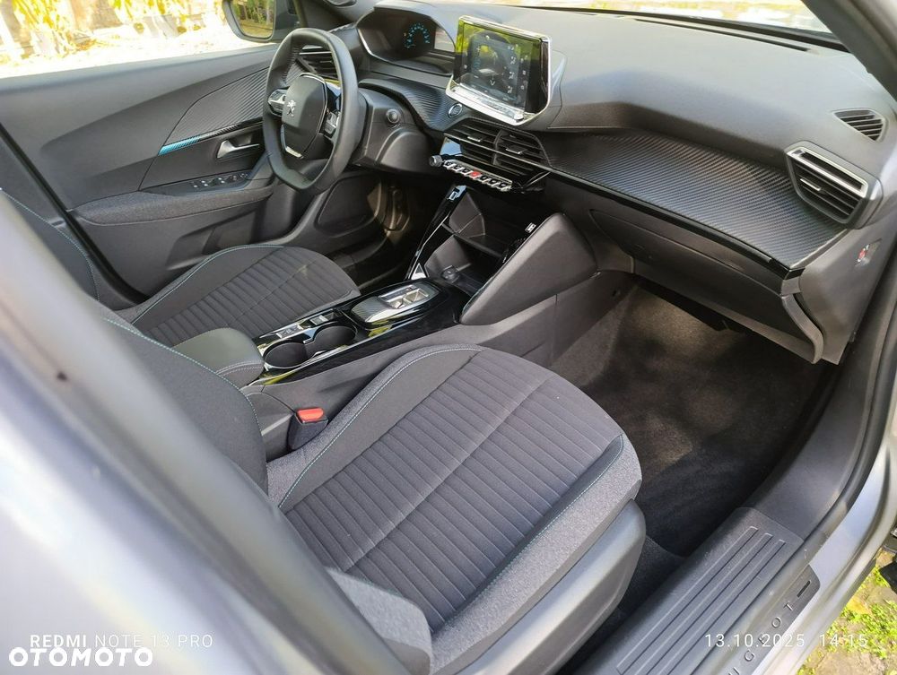 Peugeot 2008 - 11