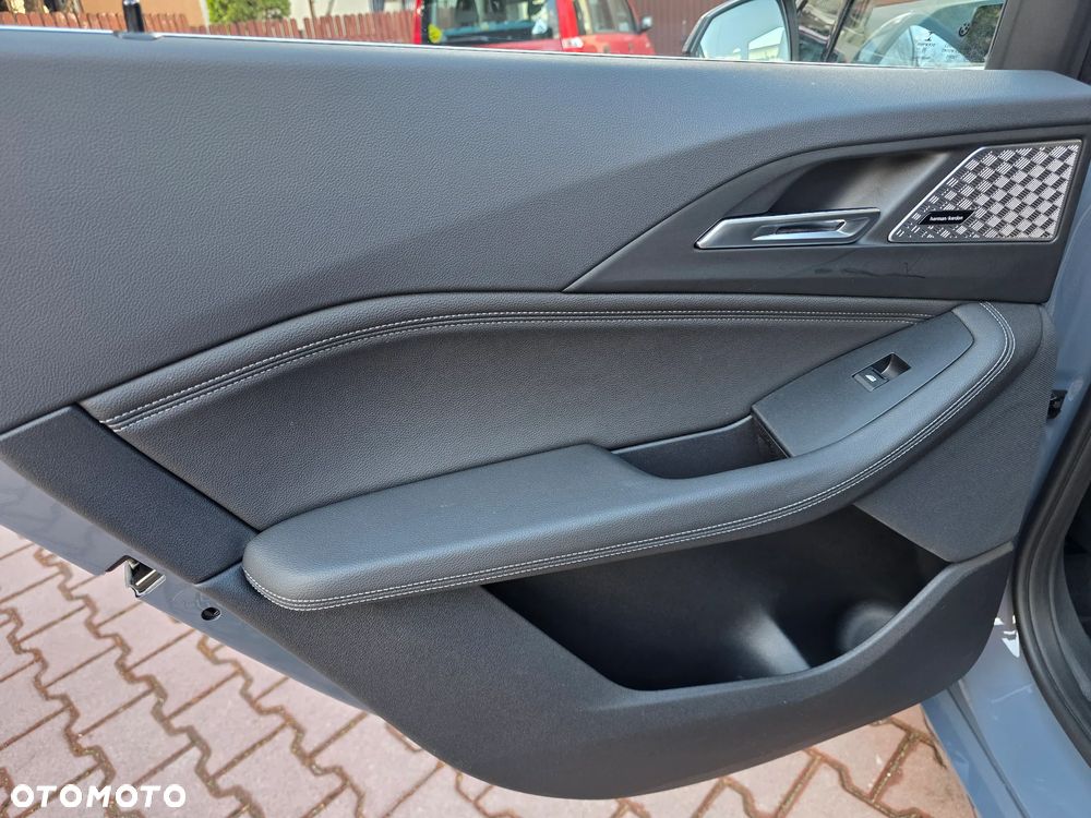 BMW Seria 2 223i mHEV Luxury Line - 30